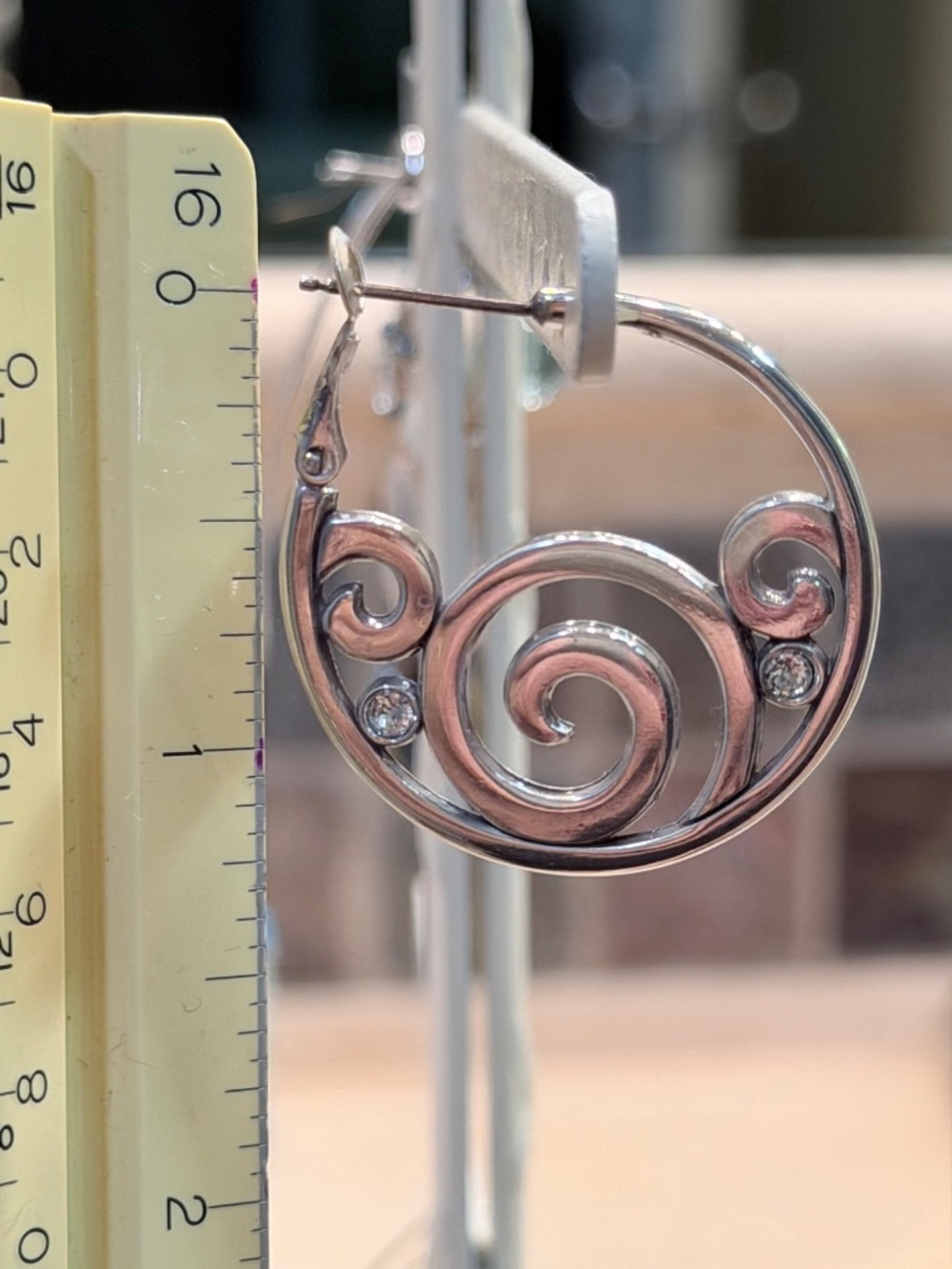 Brighton London Groove Hoop Reversible Earrings - Picture 3 of 6